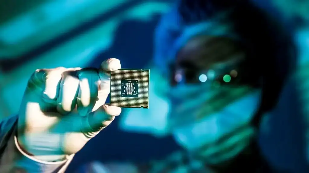 Visão aérea da fábrica da Intel em Rio Rancho, Novo México, com destaque para a infraestrutura de produção de chips.