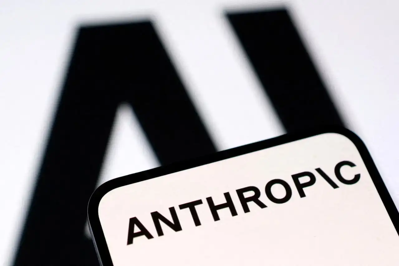 Representação artística de inteligência artificial com elementos de segurança cibernética e símbolos de perigo, remetendo ao modelo Mythos da Anthropic.