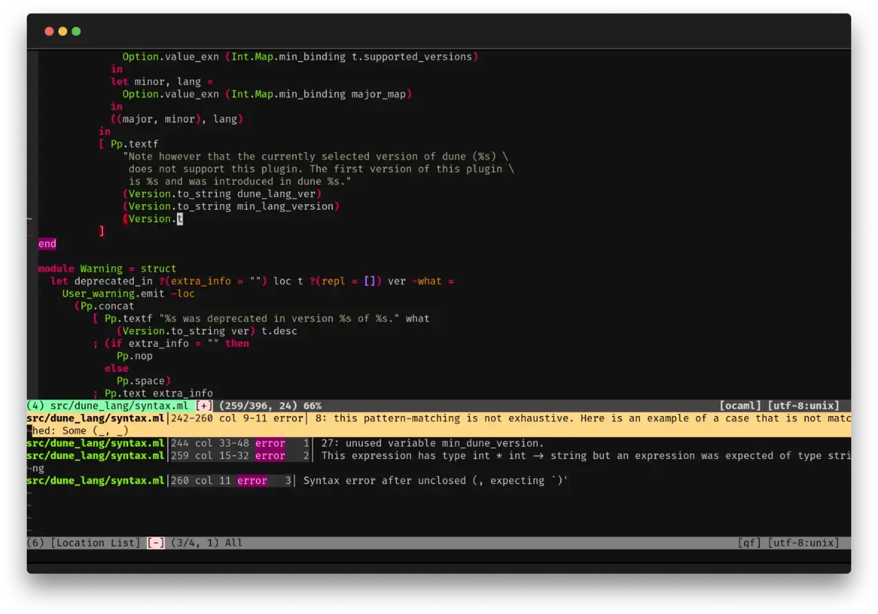 Capa de livro aberta com código OCaml sendo traduzido para C++ simbolizando otimização de compilador.